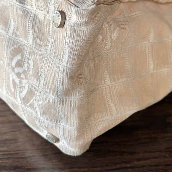 Authentic Chanel Travel Line CC Tote Bag - Picture 6 of 11